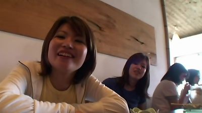 2 female japanese backpacker meets some aged fellows and have fun in a hostel