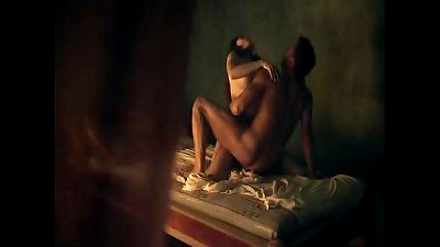 teenage celebrity hollywood actress Hanna Mangan Lawrence torrid hook-up scene in spartacus