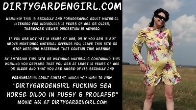 Dirtygardengirl fucking river pony faux-cock in cunt on the field & prolapse
